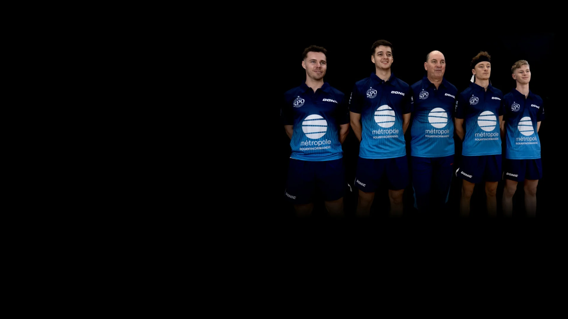 Les quatre joueurs de l'équipe Pro A du SPO Rouen 2026-2027 et leur coach Stéphane Hucliez